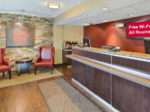Red Roof Inn Huntington Hotels in Cabell County