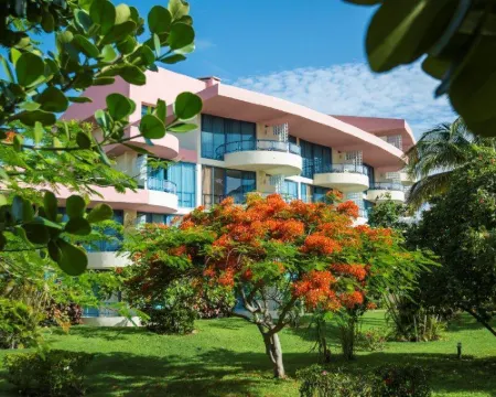 Hotel Playa de Oro バラデロのホテル