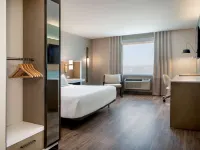 Wyndham Garden Winnipeg Airport Hotels near Assiniboine Park Zoo