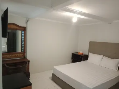 Pondok Wisata Jaden Trawas Mojokerto Hotels near WPAP (WELIRANG PENANGGUNGAN ADVENTURE PARK )