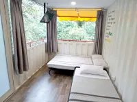 HAU Eco Lodges Citumang Pangandaran Hotell i Bojong