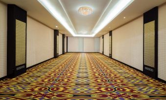 Best Western Plus Makassar Beach