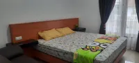 Hanagura Homestay (Full House, 4 Kamar Tidur) Hotel dekat Puncak sejati bukit panjang Payakumbuh