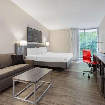Ramada by Wyndham Hartford North / Bradley Airport Hotels near Windsor Locks, CT Station