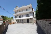Vila Anhel - Airport Shuttle