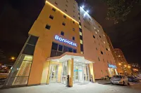 Bonhotel Hotels near Детская библиотека № 10