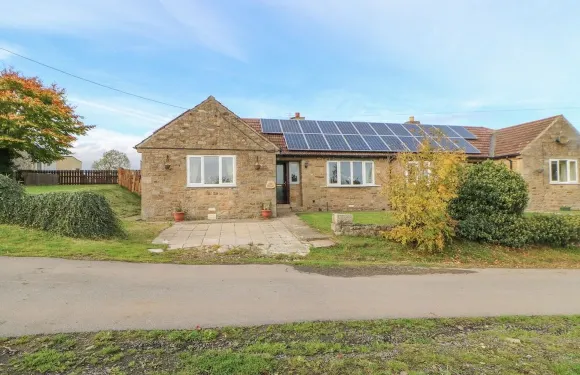 巴爾弗斯霍爾旅館