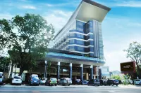 Horison Ultima Makassar Hotel a 