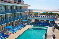 Fleur de LIS Beach Motel - Beach