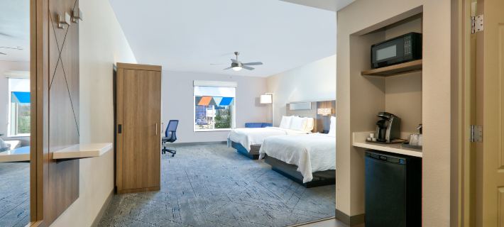 Holiday Inn Express & Suites NORTH DALLAS AT PRESTON by IHG Hotel a Dallas