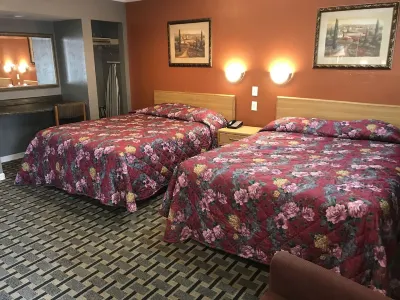 Economy Inn Motel Hotels near Marshalltown Community College