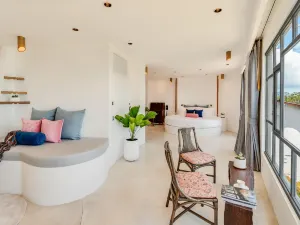 Ampersand Resort