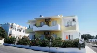 Yiannis Apartments