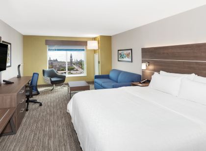 Holiday Inn Express & Suites Downtown Ottawa East