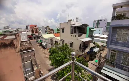 Hello 1 Hotel Can Tho Отели в г. Кан То