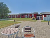 "Magnus" - 6km from the Sea