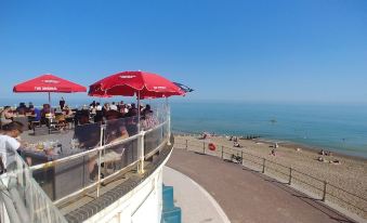 St Leonards Seaside Apartment - Housity