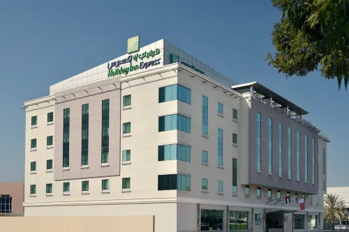 Holiday Inn Express Dubai Safa Park Hotels in Dubai