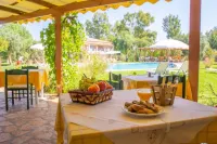 Tellis Holiday Rooms - Pet friendly