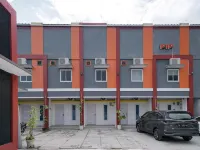 Urbanview Hotel Pondok Indah Pringsewu Hotels in Pringsewu