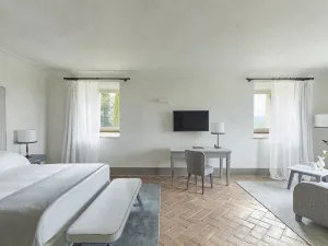 COMO Castello Del Nero