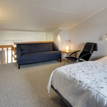 "Thoni" - 200m from the Sea