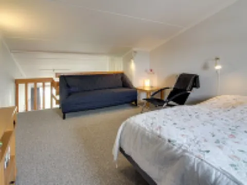 "Thoni" - 200m from the Sea