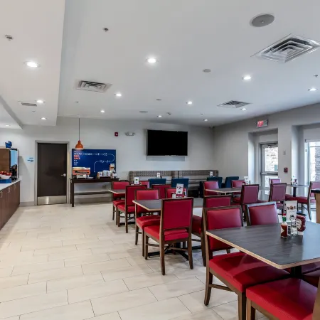 Holiday Inn Express & Suites JERSEY CITY NORTH - HOBOKEN by IHG