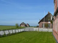 "Adine" - 13km from the Sea Hotels in Bredebro