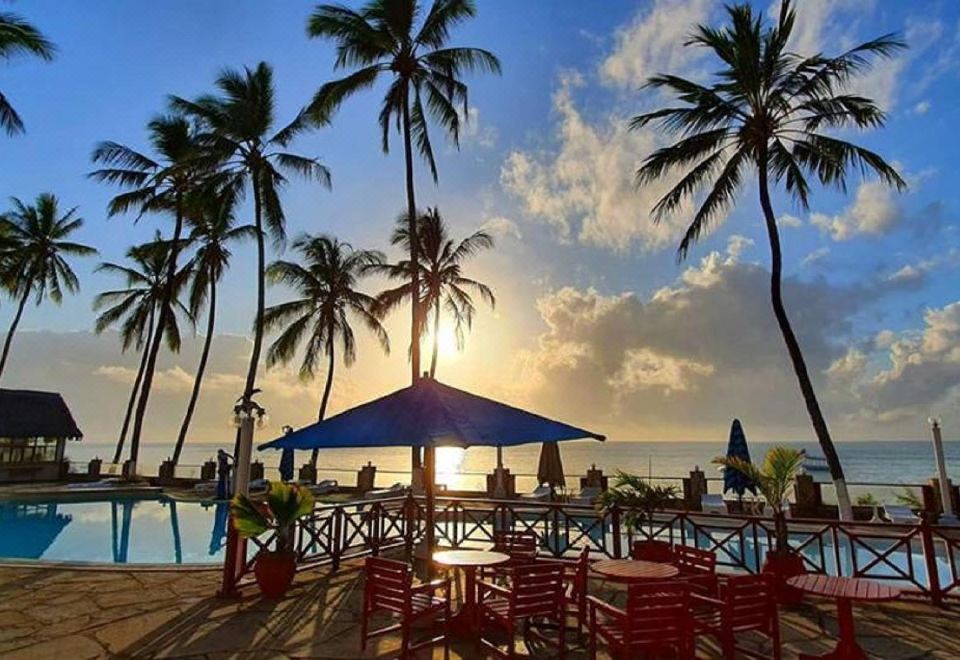 Sai Rock Beach Hotel & Spa-Mombasa Updated 2023 Room Price-Reviews & Deals | Trip.com