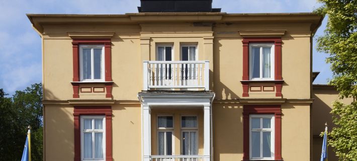 Park Hotel Linköping Fawlty Towers Отели в г. Линкопин