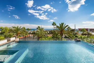 Occidental Atenea Mar - Adults Only Các khách sạn gần Fran Daurel Foundation (Fundacio Fran Daurel)