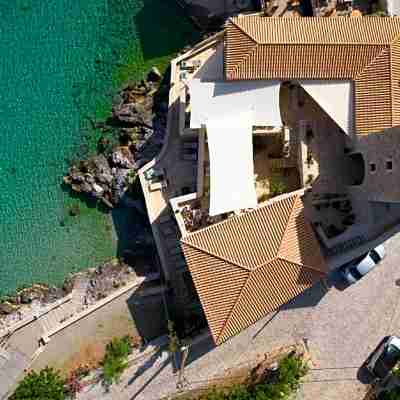 Pirgos Mavromichali Hotel Exterior