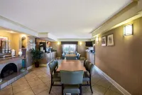 La Quinta Inn by Wyndham Killeen - Fort Hood - sarapan