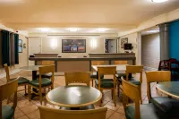 La Quinta Inn by Wyndham Norfolk Virginia Beach - breakfast