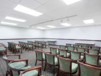 Ramada by Wyndham Davenport Orlando South Hotels in Davenport