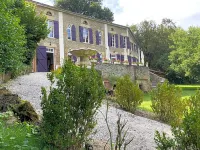 Les Volets Violets Hotels in Mios