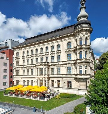 호텔 정원 전경