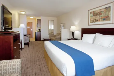 Holiday Inn Express & Suites Buffalo Hotels in 