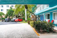 Bayside Inn and Marina - parking