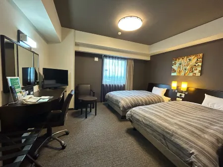 Hotel Route-Inn Sendainagamachi Inter Отели рядом со станцией JR Natori station