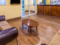 Premier Inn - 駐車場
