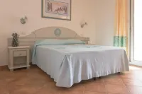 Superb le Residenze del Golfo di Orosei B4 -1 Bedroom Apartment Sleeps 4 Persons