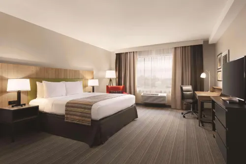 Country Inn & Suites by Radisson, Belleville, on - piscine