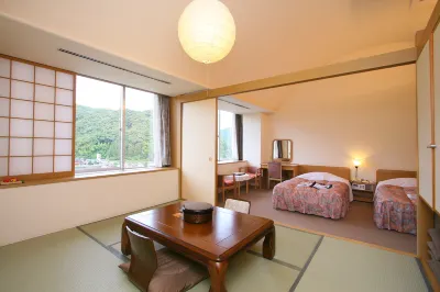 Hotel Seira-Shimanto Hotel dekat Aruneya Kotsuga