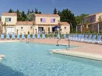 Odalys Référence le Mas des Alpilles - Swimmingpools