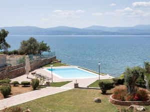 Eretria Luxurious Seafront Villa