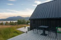 Viking Cottages & Apartments