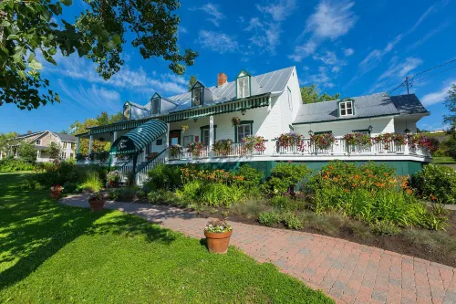 Auberge des Nuages Hotels in La Malbaie