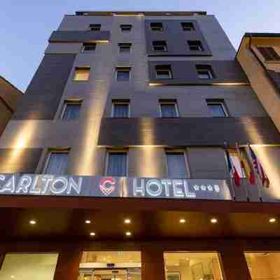 Hotel Carlton Hotel Exterior
